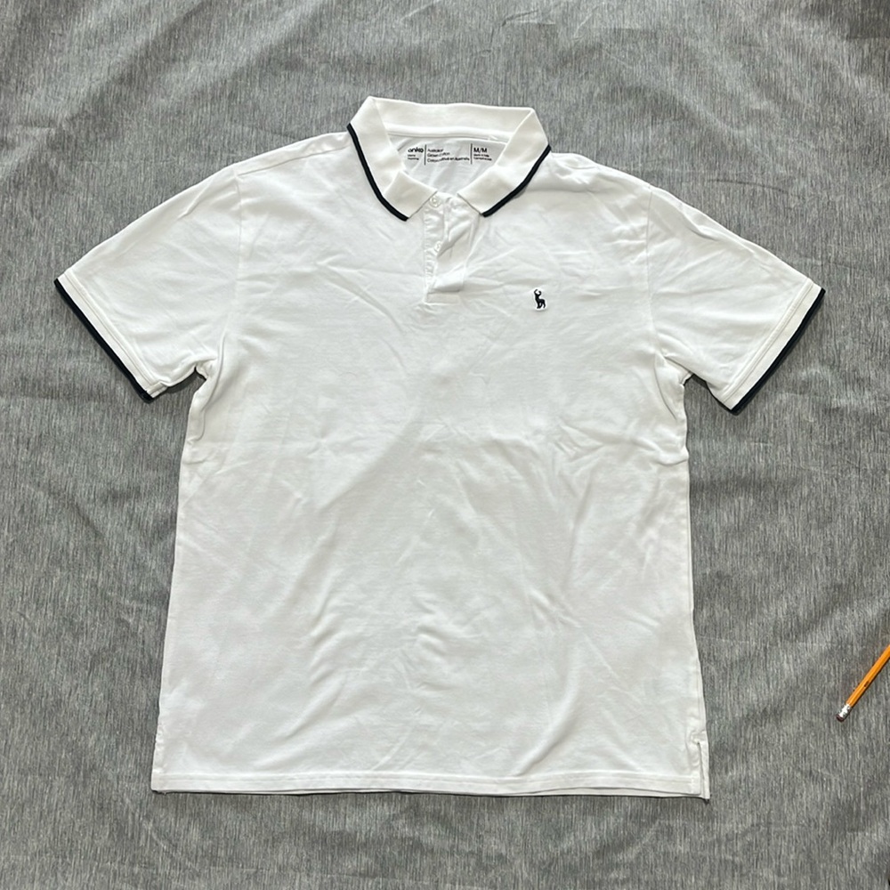 Anko Brand Mens White T Shirt polo Size M for golf or any sport activity
